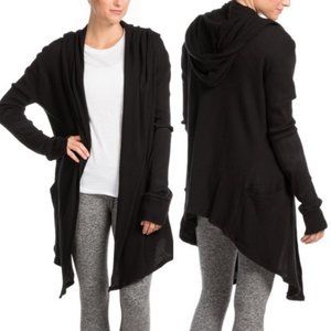 Pink Lotus Hooded Urban Thermal Wrap Black